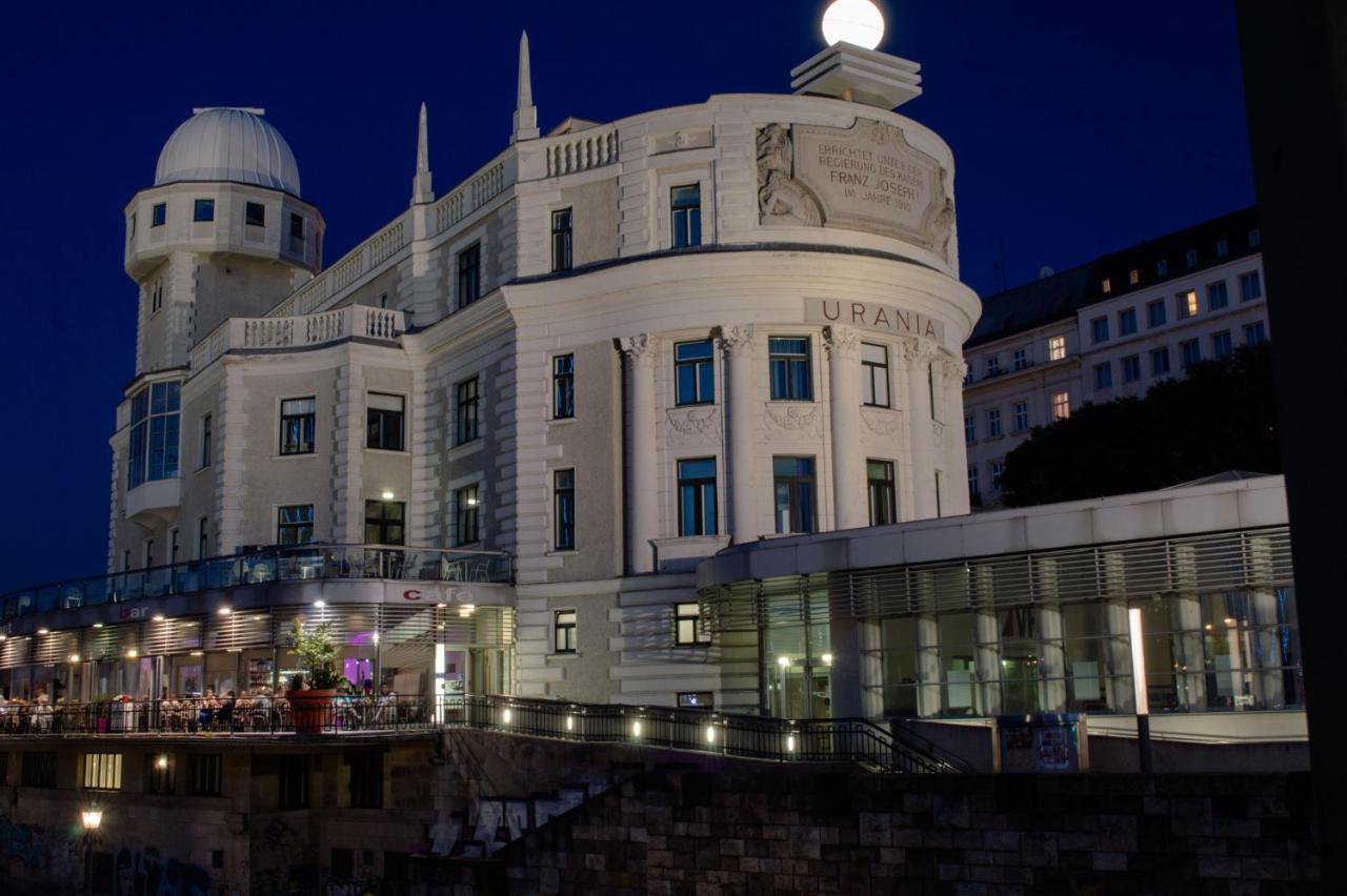 Prater Rooftop Pinnacle With Ac Vienna Exterior photo